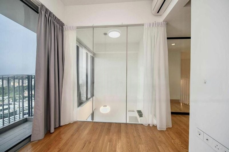 SPOTTISWOODE SUITES 13