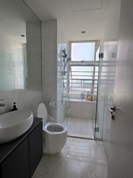 CAIRNHILL RESIDENCES 12