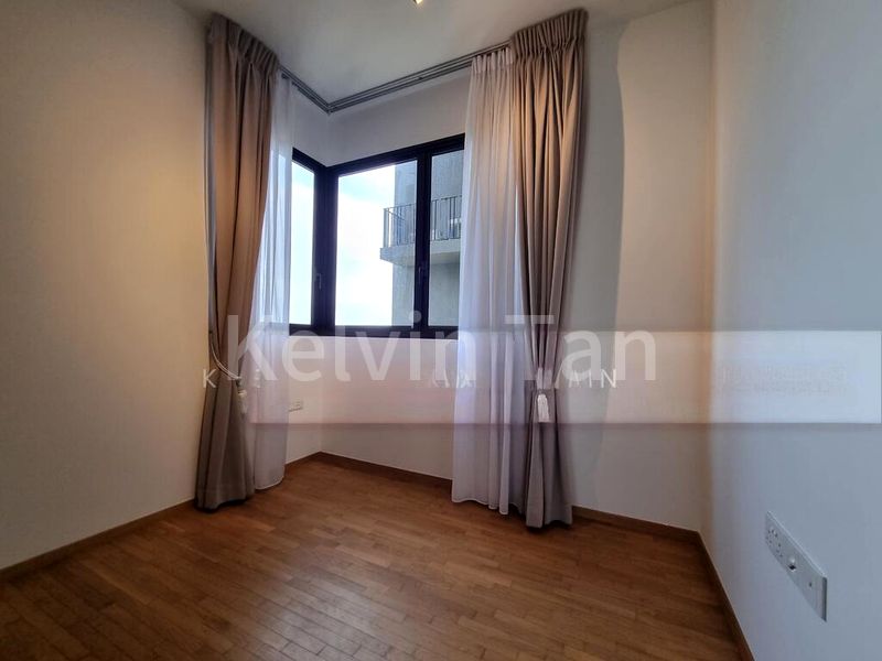 THE CLEMENT CANOPY 7