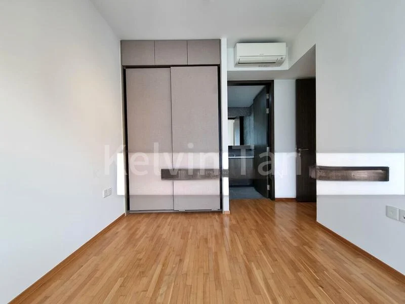 THE CLEMENT CANOPY 12