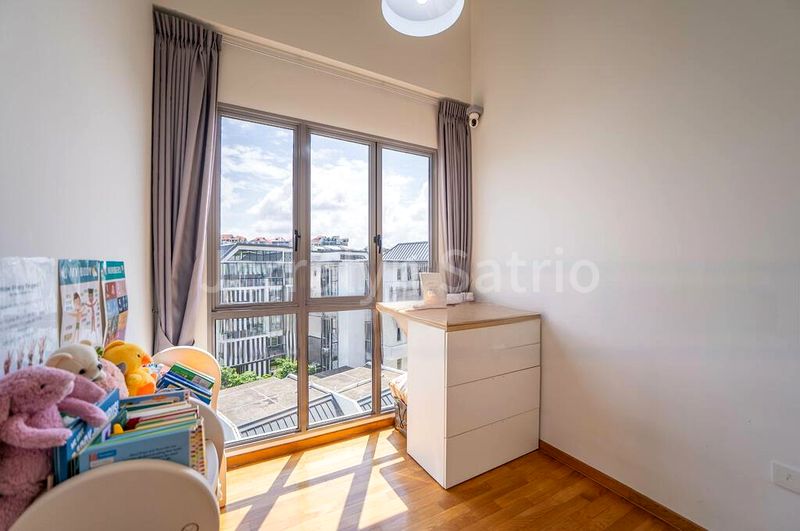 HARBOUR VIEW GARDENS 15