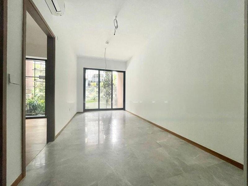 FOURTH AVENUE RESIDENCES 7