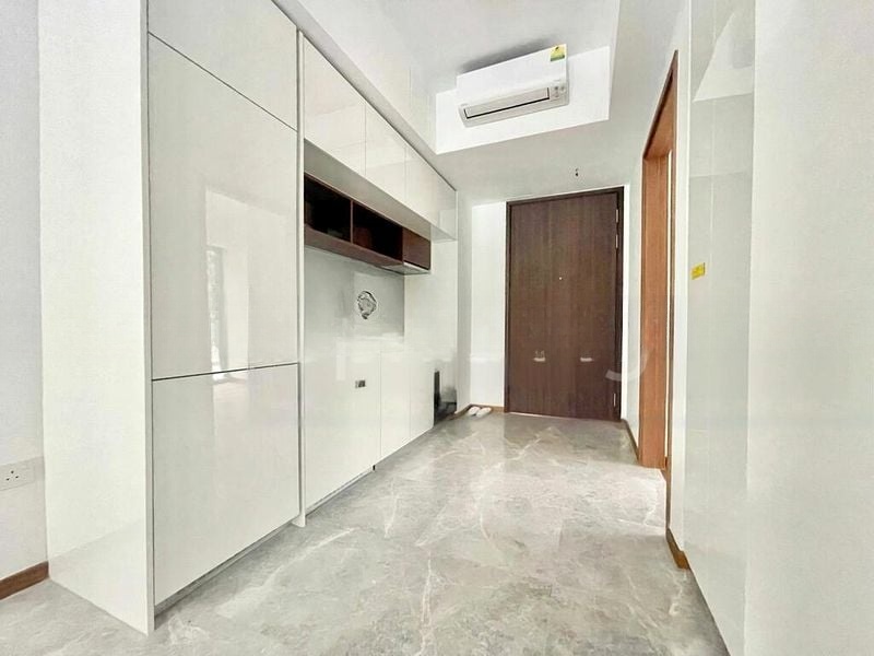 FOURTH AVENUE RESIDENCES 6