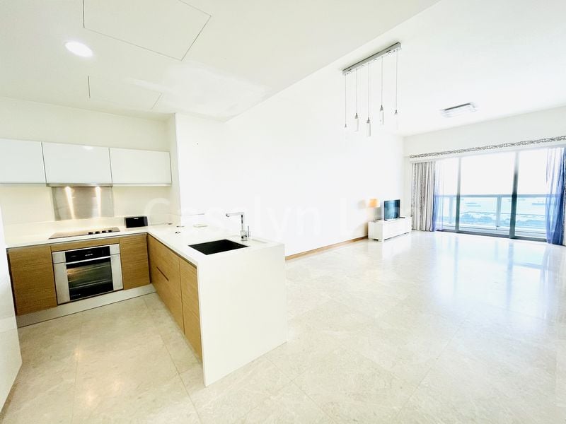 MARINA BAY RESIDENCES 13