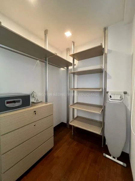 PLATINUM RESIDENCE 5