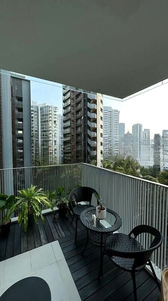 THE PEAK @ CAIRNHILL I 2