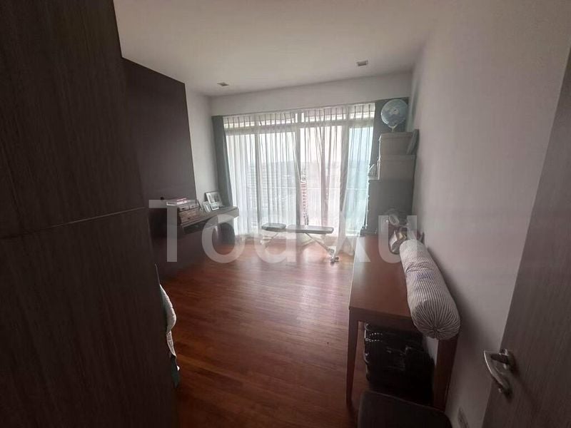 THE METROPOLITAN CONDOMINIUM 2