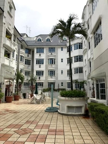 PINETREE CONDOMINIUM 13