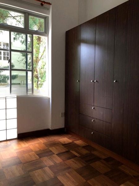 PINETREE CONDOMINIUM 12