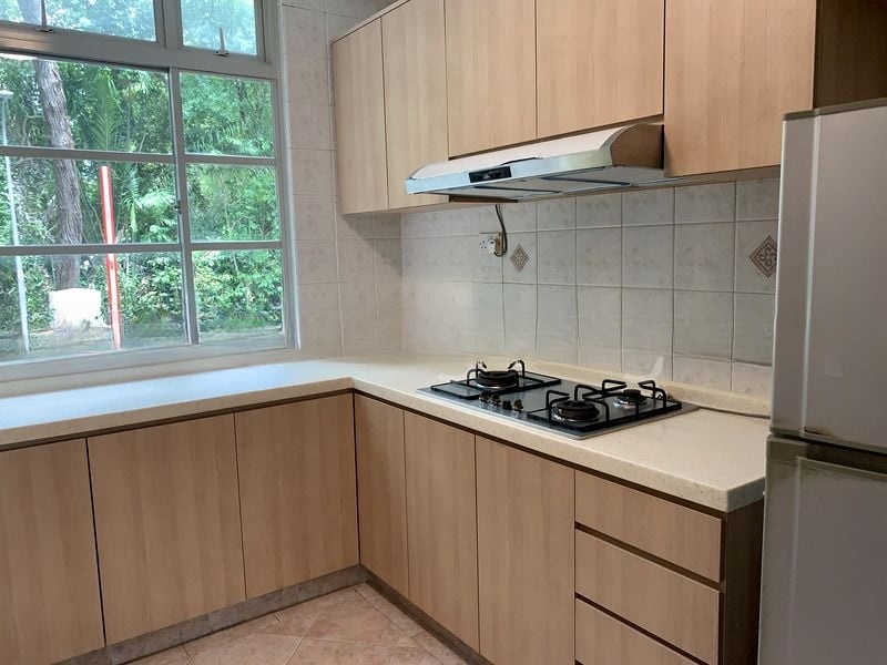 PINETREE CONDOMINIUM 4