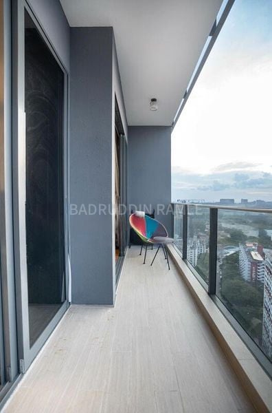 STIRLING RESIDENCES 12