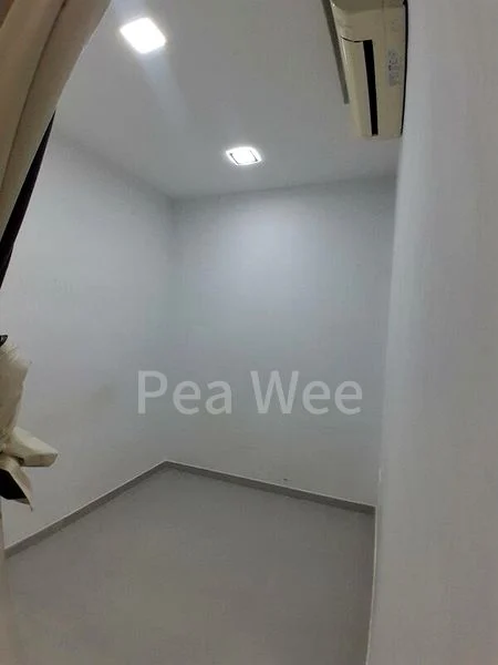 28 IMPERIAL RESIDENCES 13