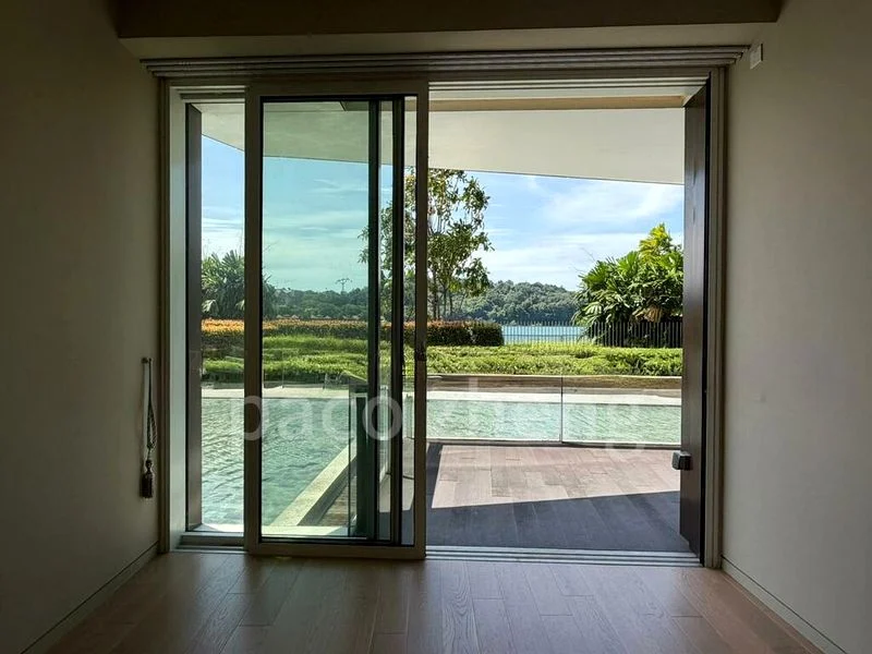 CORALS AT KEPPEL BAY 10