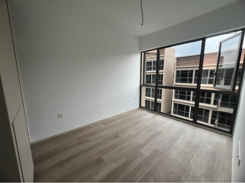 THE WATERGARDENS AT CANBERRA 4