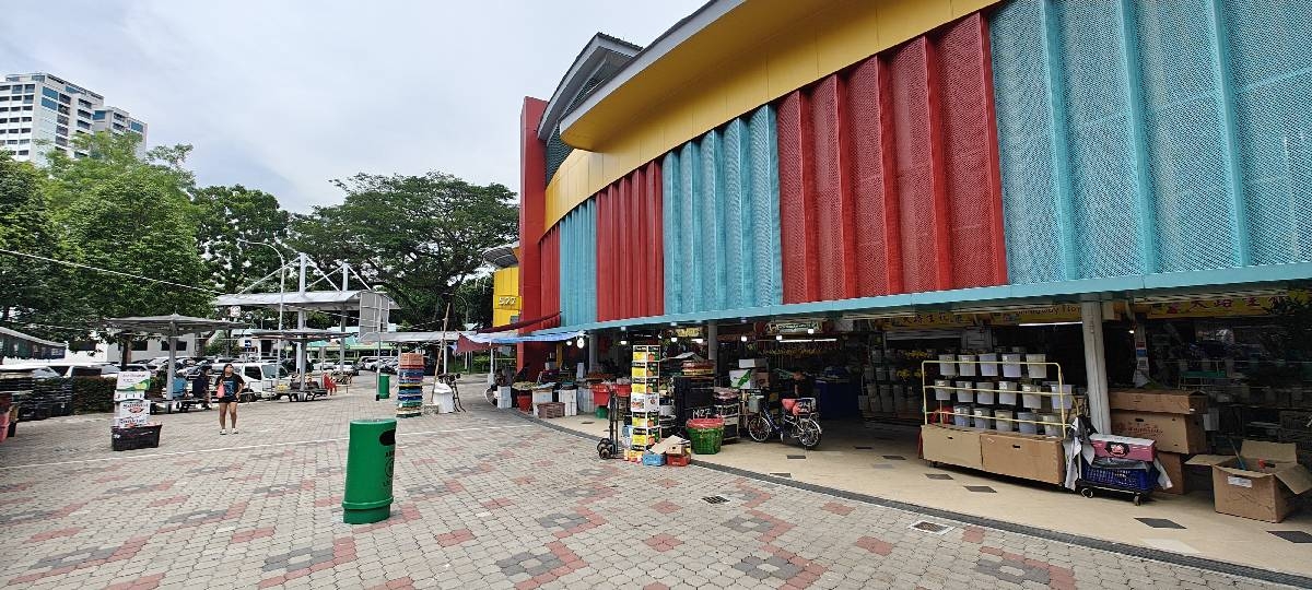 ANG MO KIO AVE 10 10