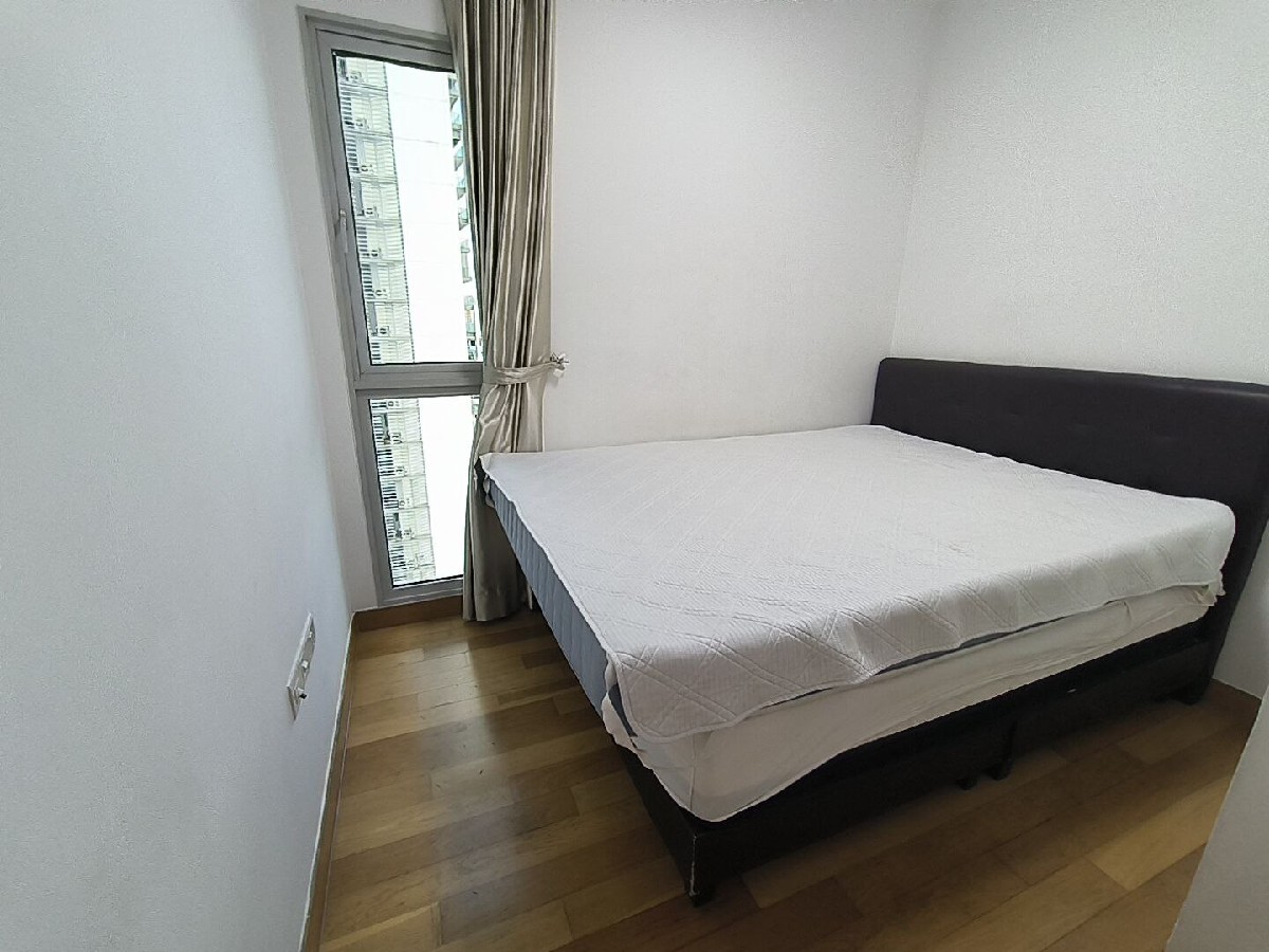 EIGHT RIVERSUITES 23