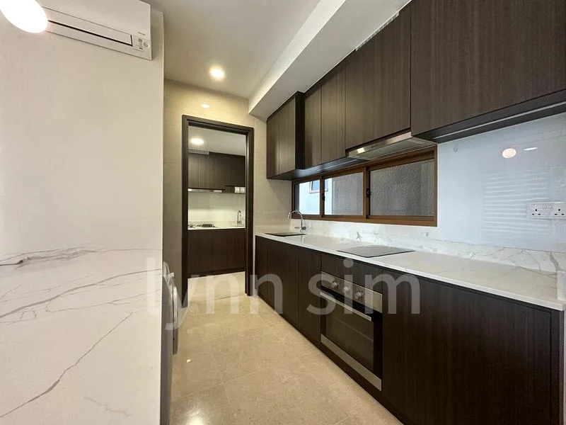 RESIDENCE TWENTY-TWO 3