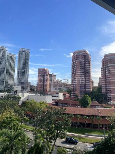 CLOVER BY THE PARK 3