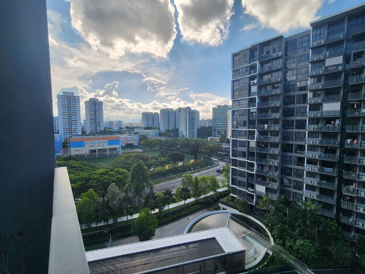 GRANDEUR PARK RESIDENCES 19