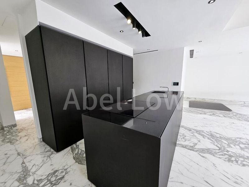 WHITE HOUSE RESIDENCES 5