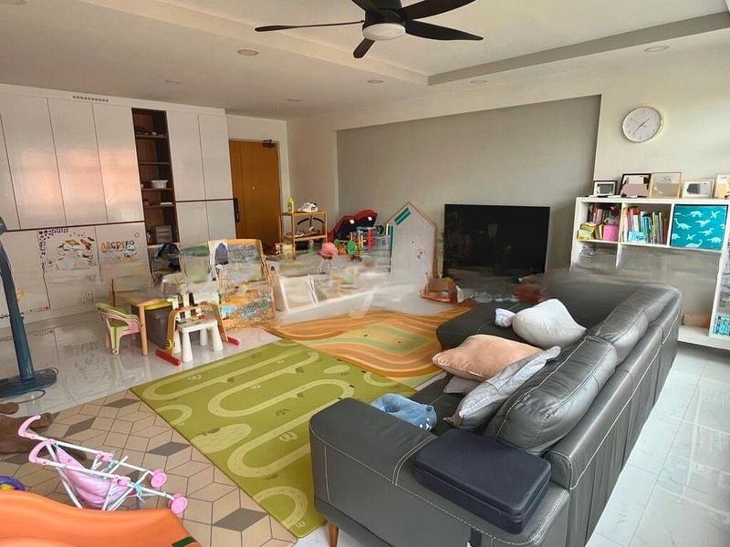 BT BATOK WEST AVE 8 10