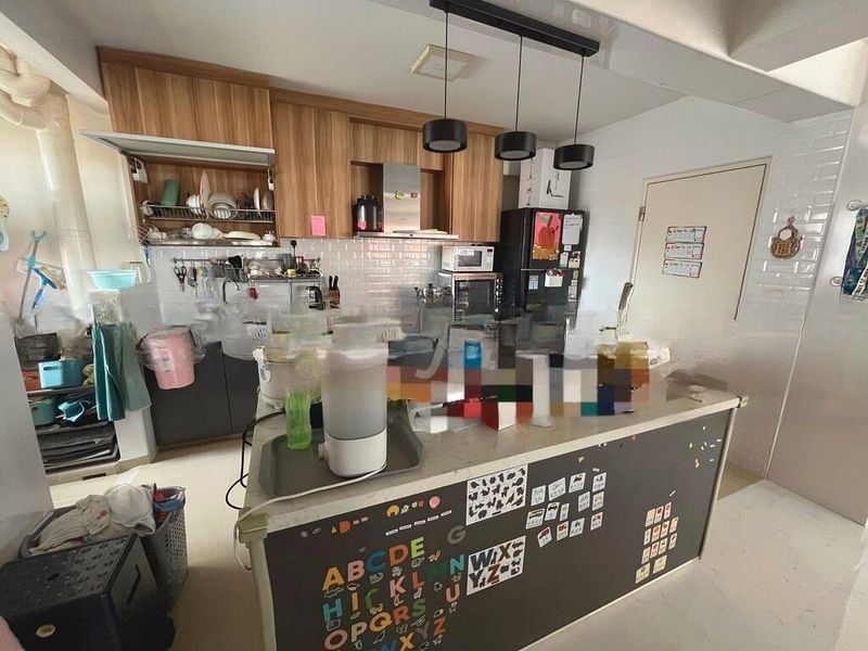 BT BATOK WEST AVE 8 8