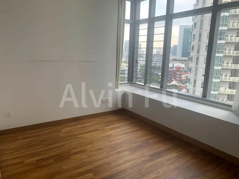 RESIDENCES @ EVELYN 5