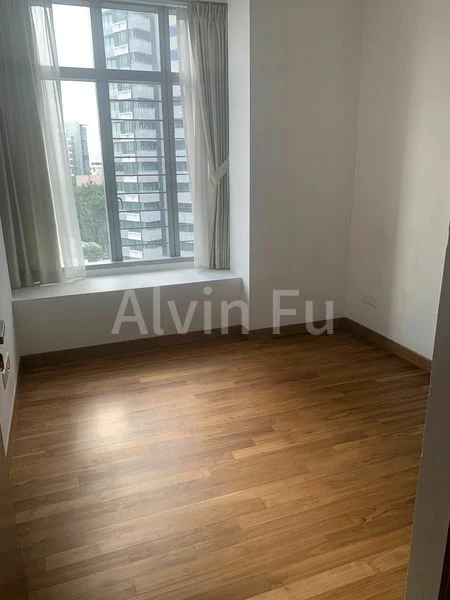 RESIDENCES @ EVELYN 8