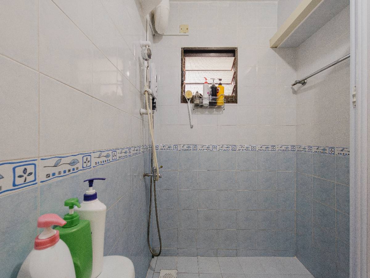 JURONG WEST ST 65 18