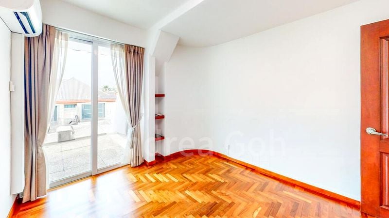 PEPYS HILL CONDOMINIUM 13