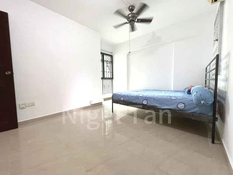 BT BATOK WEST AVE 5 6