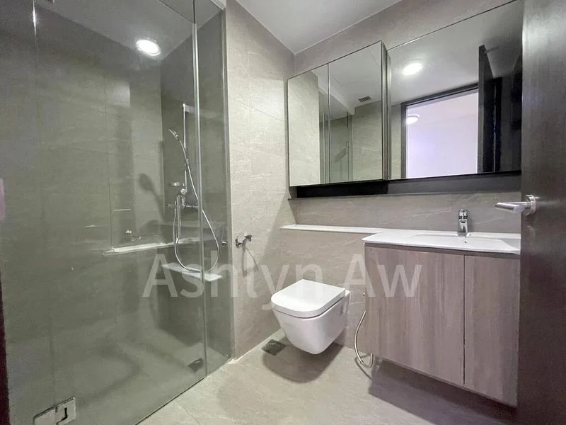 THE CLEMENT CANOPY 10