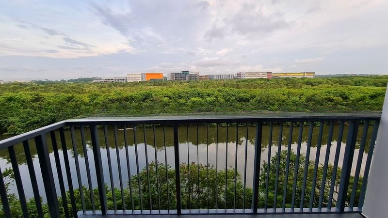 KINGSFORD WATERBAY 8