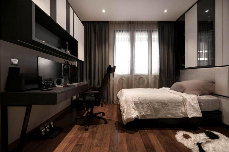 LUXUS HILLS 1