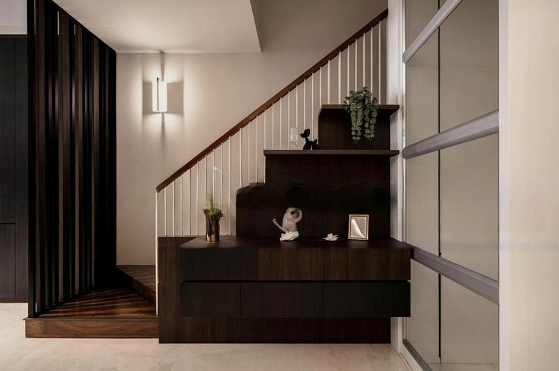 LUXUS HILLS 11