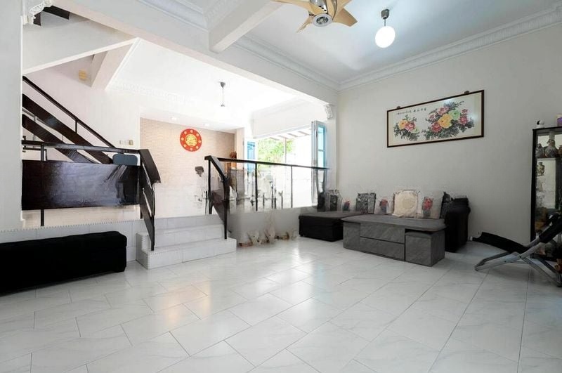 SELETAR SPRINGS CONDOMINIUM 6