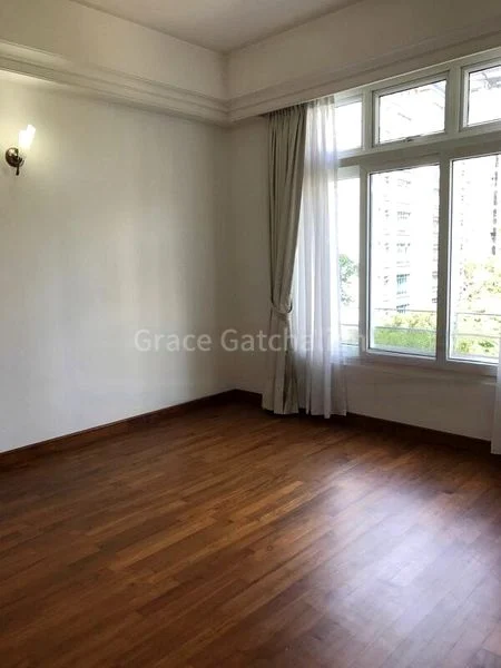 THE BALMORAL SPRING 6