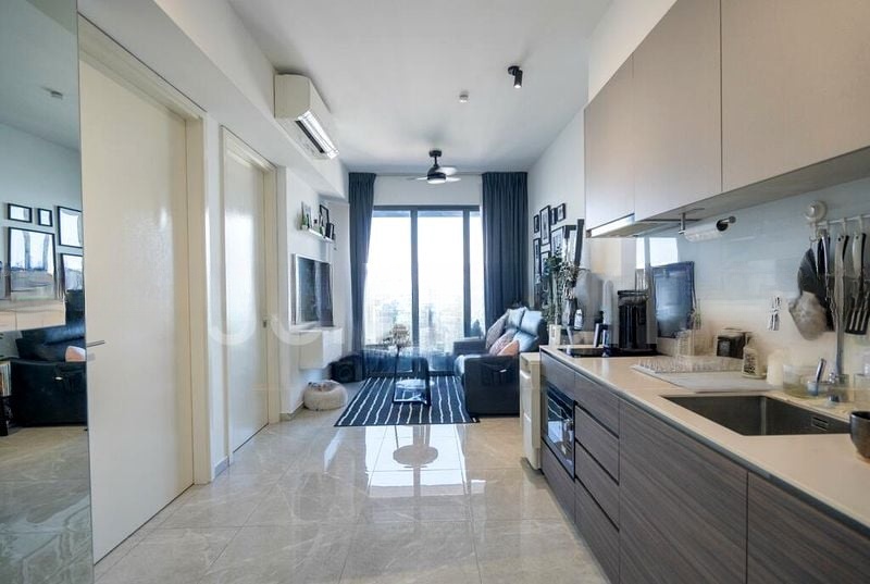 STIRLING RESIDENCES 7