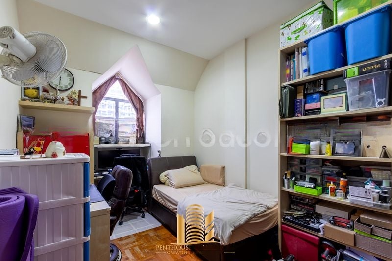 PINETREE CONDOMINIUM 13