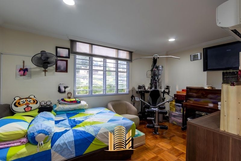 PINETREE CONDOMINIUM 11
