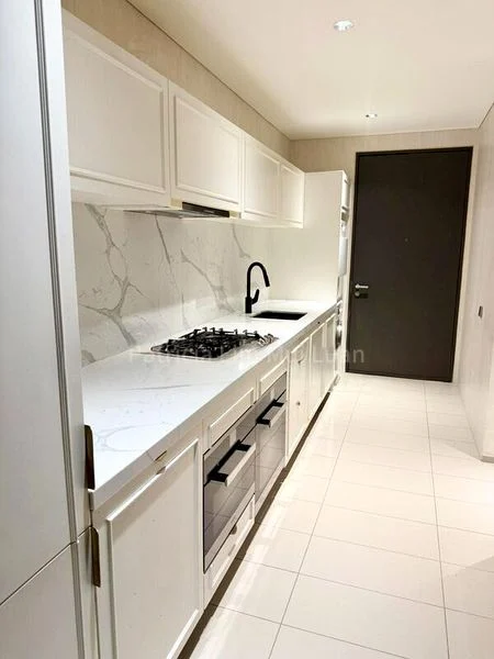 3 ORCHARD BY-THE-PARK 3