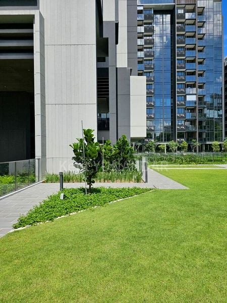 LEEDON GREEN 2