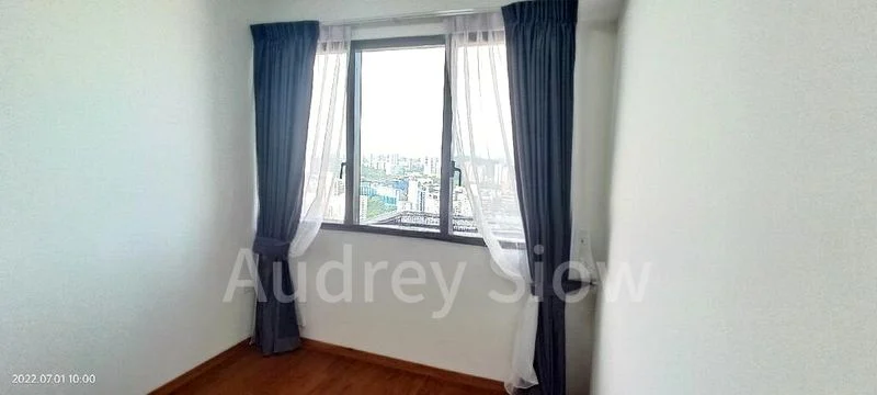 STIRLING RESIDENCES 11