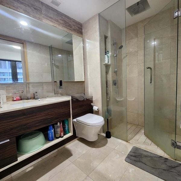 COMMONWEALTH TOWERS 6