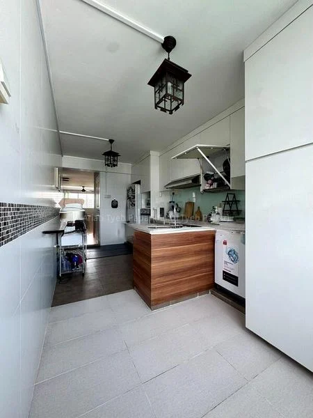 BEDOK RESERVOIR RD 5