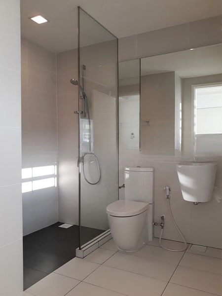 LOTUS AT PAYA LEBAR (EAST WING) 5