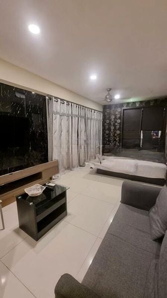 JJH SERVICE APARTMENT 7