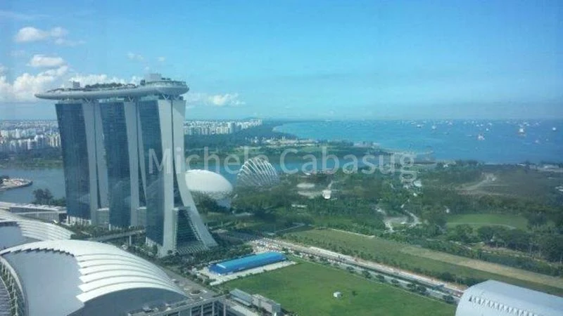 MARINA BAY RESIDENCES 4