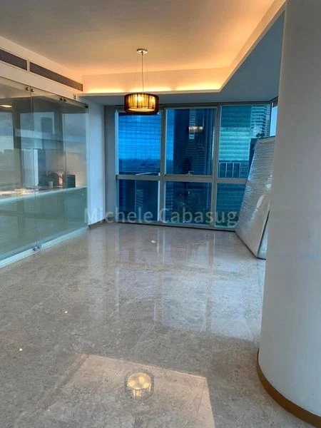 MARINA BAY RESIDENCES 5