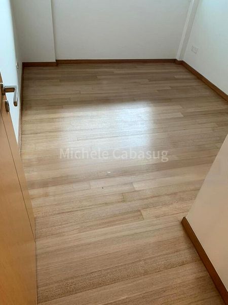 MARINA BAY RESIDENCES 9